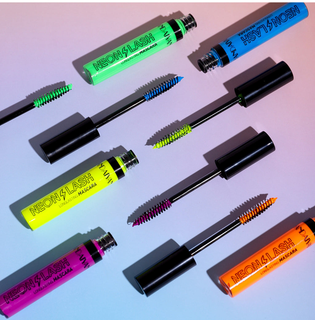Long-lasting, Lengthening, Curling, Smudge-proof Fluorescent Mascara